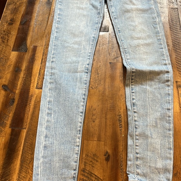 Levi’s mile high super skinny jeans - Picture 4 of 7